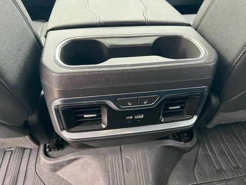 Used 2023 GMC Sierra 1500 SLT w/ SLT Premium Package image 21