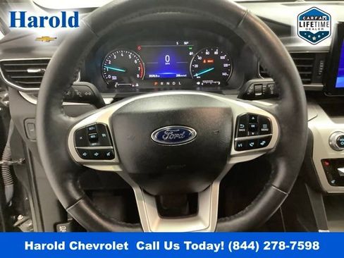 Used 2022 Ford Explorer XLT w/ Equipment Group 202A image 17