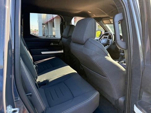 Used 2024 Toyota Tacoma TRD Sport image 12