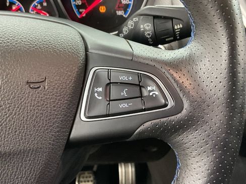 Used 2017 Ford Focus RS AWD/4WD image 10