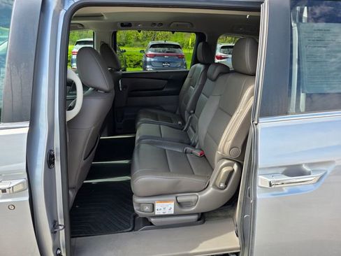 Used 2016 Honda Odyssey EX-L image 18