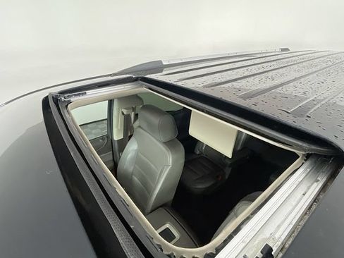Used 2019 GMC Yukon XL Denali w/ Open Road Package RWD image 24