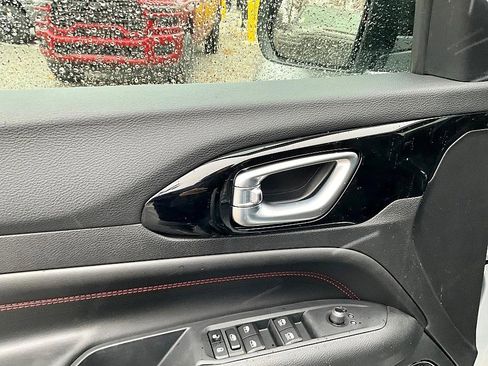 New 2026 Jeep Compass Trailhawk w/ Sun, Sound & Navigation Group image 12