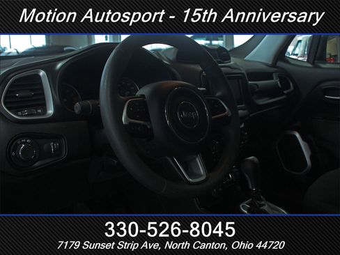 Used 2021 Jeep Renegade Sport image 15