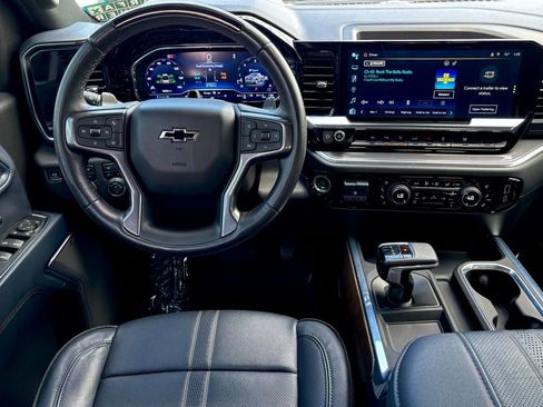 Used 2024 Chevrolet Silverado 1500 High Country image 29