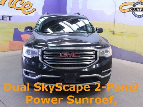 Used 2018 GMC Acadia SLT image 3