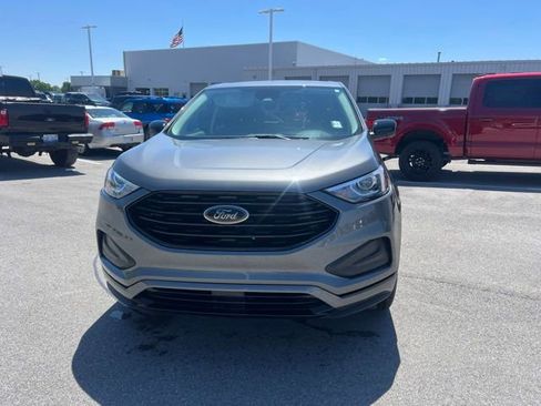 Used 2023 Ford Edge SE w/ Black Appearance Package AWD/4WD image 5