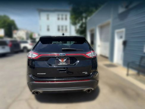 Used 2016 Ford Edge SEL w/ Equipment Group 201A AWD/4WD image 7