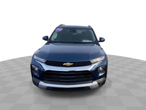 Used 2021 Chevrolet TrailBlazer LT w/ Convenience Package image 3