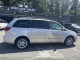 Used 2005 Toyota Sienna XLE Limited image 2