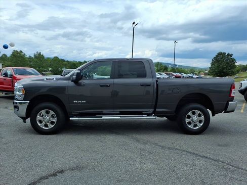 Used 2023 RAM 2500 Big Horn w/ Level 1 Equipment Group AWD/4WD image 2