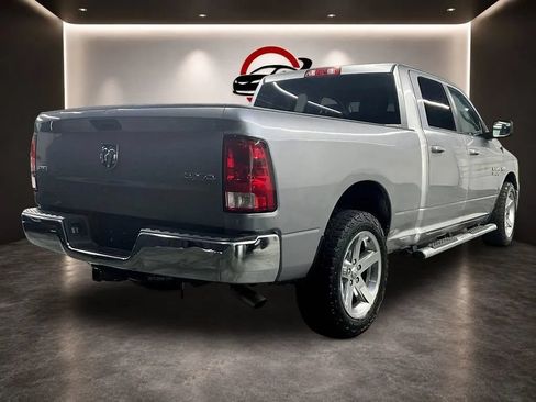 Used 2021 RAM 1500 Classic SLT AWD/4WD image 7