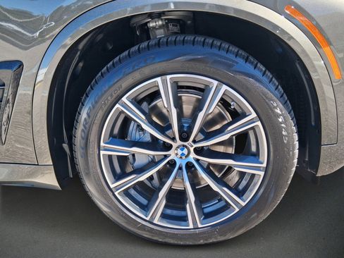 New 2026 BMW X5 xDrive50e w/ M Sport Package image 9