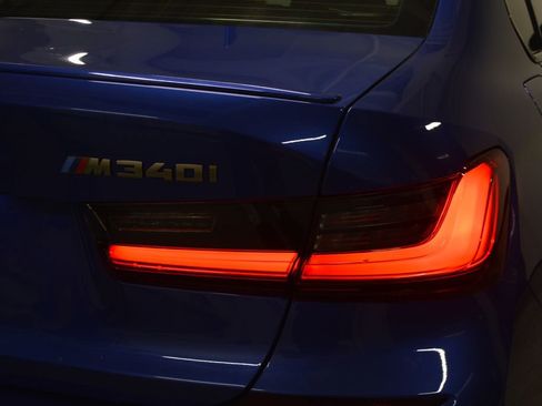 Used 2021 BMW M340i xDrive w/ Premium Package image 10