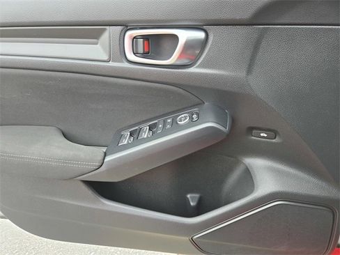 Used 2022 Honda Civic Sport image 13