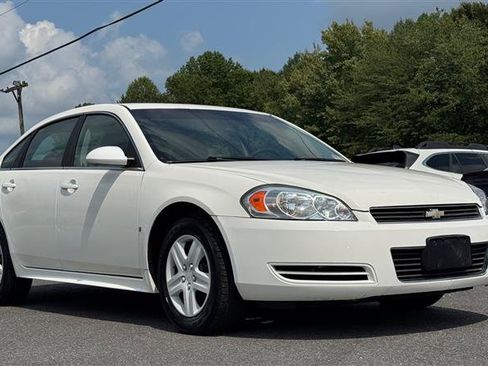 Used 2009 Chevrolet Impala LS FWD image 6