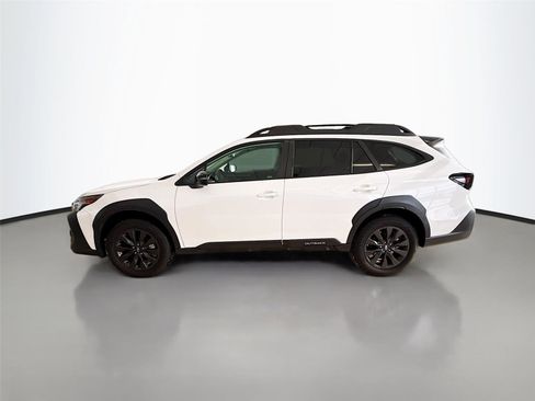 Certified 2025 Subaru Outback Onyx Edition XT image 3