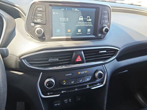 Used 2020 Hyundai Santa Fe SE FWD image 27