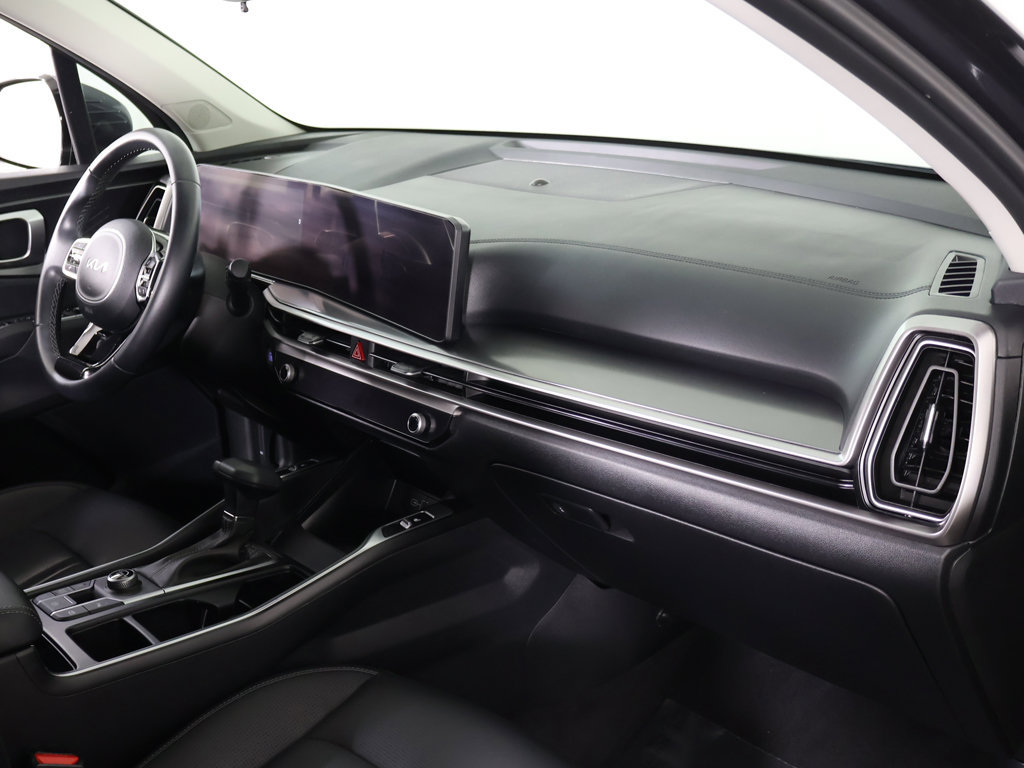 Used 2024 Kia Sorento S w/ Panoramic Sunroof Package FWD image 28