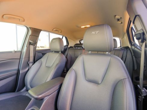 Used 2024 Buick Encore GX Sport Touring image 27