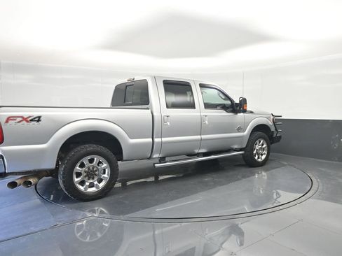 Used 2016 Ford F250 Lariat w/ Lariat Ultimate Package AWD/4WD image 15