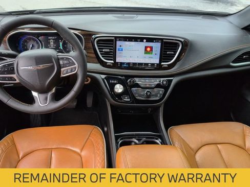 Certified 2022 Chrysler Pacifica Pinnacle image 7