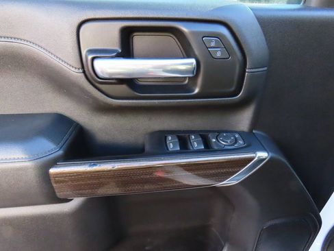 Used 2023 Chevrolet Silverado 2500 LT w/ Convenience Package image 23