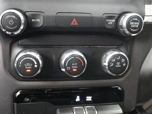 Used 2021 RAM 1500 Big Horn AWD/4WD image 13