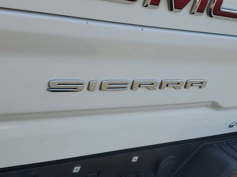 Used 2025 GMC Sierra 2500 AT4X AWD/4WD image 27