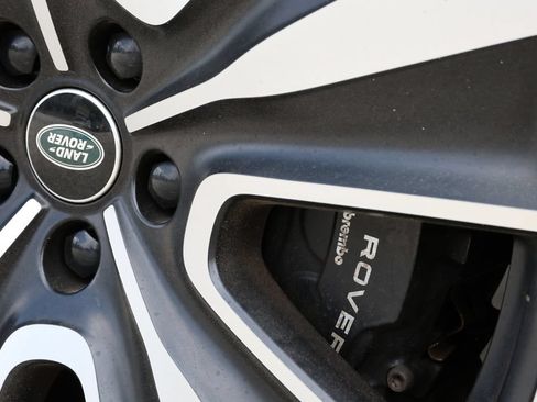 Certified 2024 Land Rover Range Rover SE AWD/4WD image 7