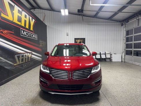 Used 2017 Lincoln MKC Reserve w/ Lincoln MKC Climate Package image 32
