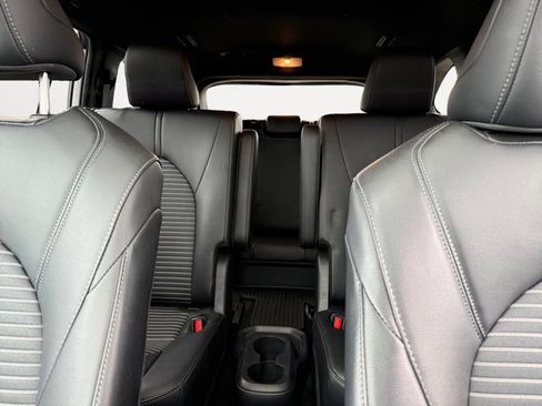 Certified 2024 Toyota Highlander XSE AWD/4WD image 28