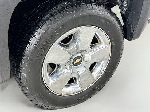 Used 2010 Chevrolet Silverado 1500 LTZ image 30