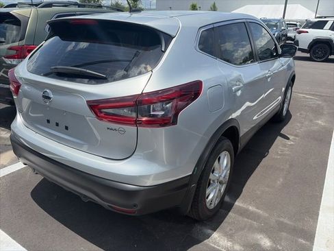 Used 2021 Nissan Rogue Sport S FWD image 7