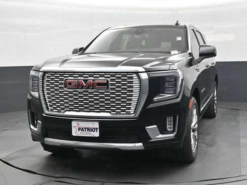 Used 2022 GMC Yukon Denali AWD/4WD image 8