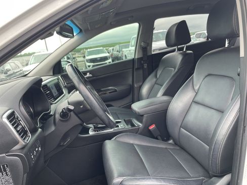 Used 2022 Kia Sportage EX w/ EX Technology Package FWD image 10