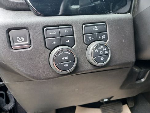 Used 2024 Chevrolet Silverado 1500 RST w/ Convenience Package II AWD/4WD image 18