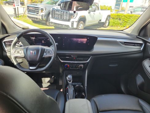 Used 2024 Buick Encore GX Sport Touring w/ Comfort Package FWD image 17