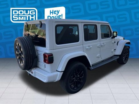 Certified 2021 Jeep Wrangler Unlimited Sahara AWD/4WD image 5
