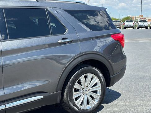 Used 2020 Ford Explorer Limited w/ Class III Trailer Tow Package AWD/4WD image 7