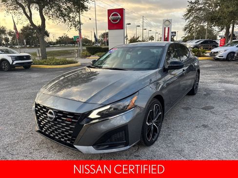 Certified 2025 Nissan Altima 2.5 SR image 2