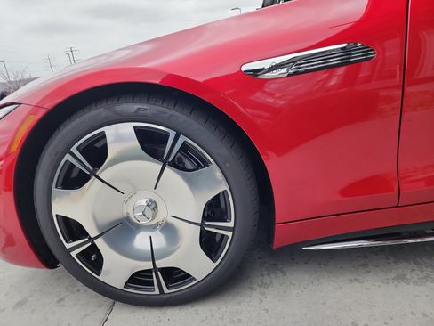 New 2026 Mercedes-Benz Maybach SL 680 image 6