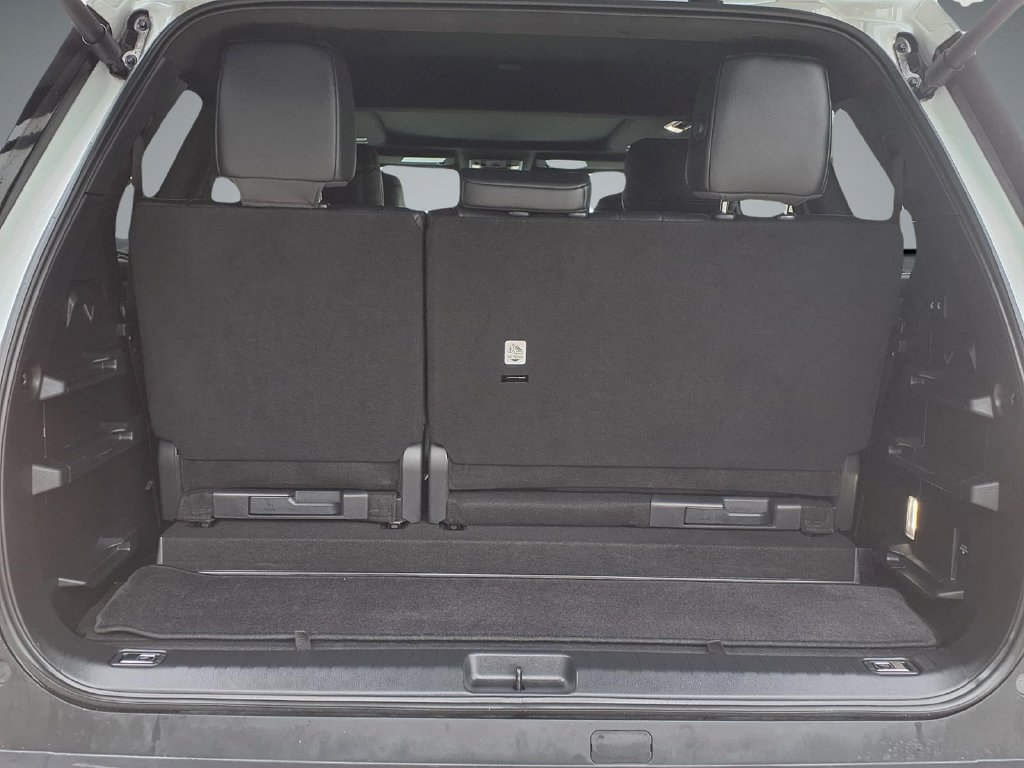 Used 2025 Toyota Sequoia Limited AWD/4WD image 15