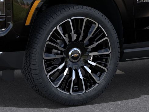 New 2026 Chevrolet Suburban High Country AWD/4WD image 9