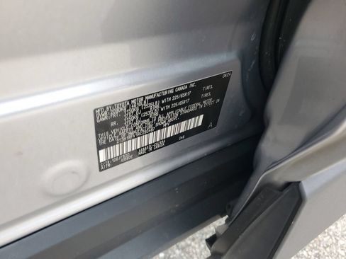 Used 2024 Toyota RAV4 LE FWD image 27