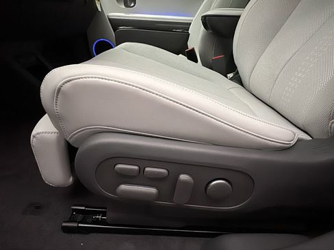 New 2026 Hyundai Ioniq 5 Limited image 10