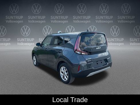 Used 2023 Kia Soul S FWD image 3