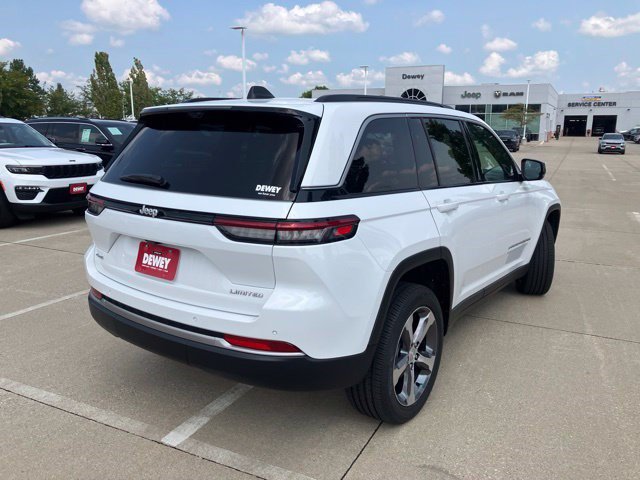 New 2026 Jeep Grand Cherokee Limited w/ Luxury Tech Group II AWD/4WD image 6