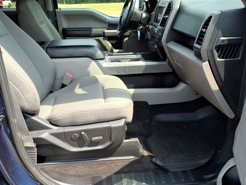 Used 2020 Ford F150 XLT w/ Equipment Group 302A Luxury AWD/4WD image 18