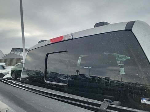 Certified 2022 Ford F150 Lariat w/ Equipment Group 502A High image 13